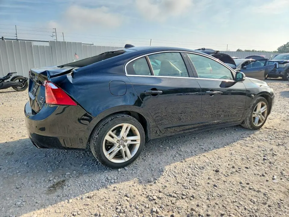 2015 VOLVO S60 PREMIER  