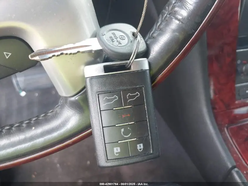 2011 CADILLAC ESCALADE PREMIUM