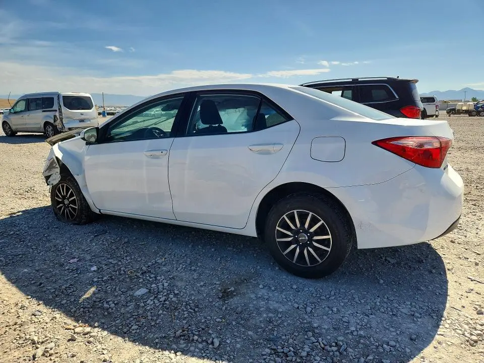 2017 TOYOTA COROLLA LE  