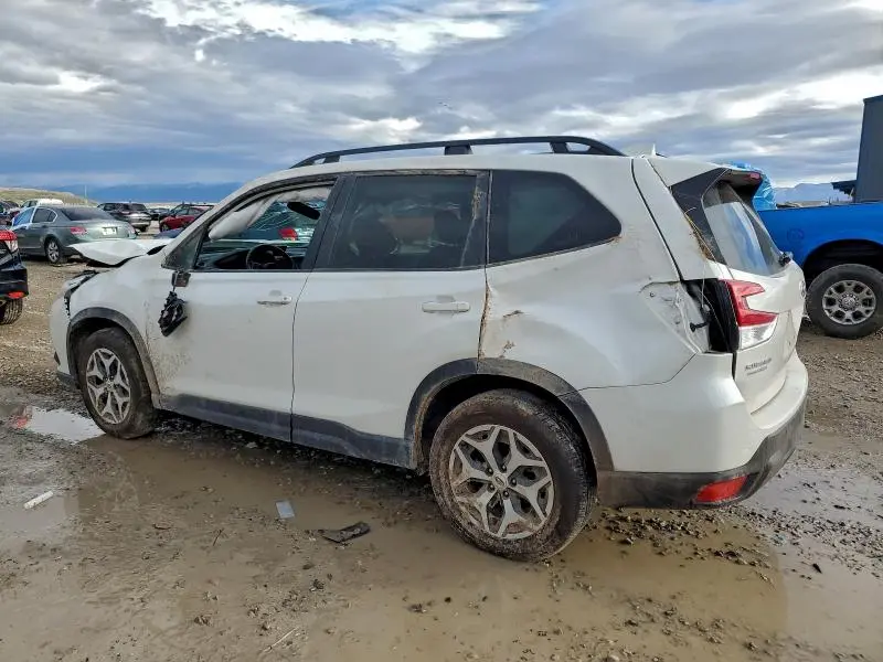 2023 SUBARU FORESTER PREMIUM  