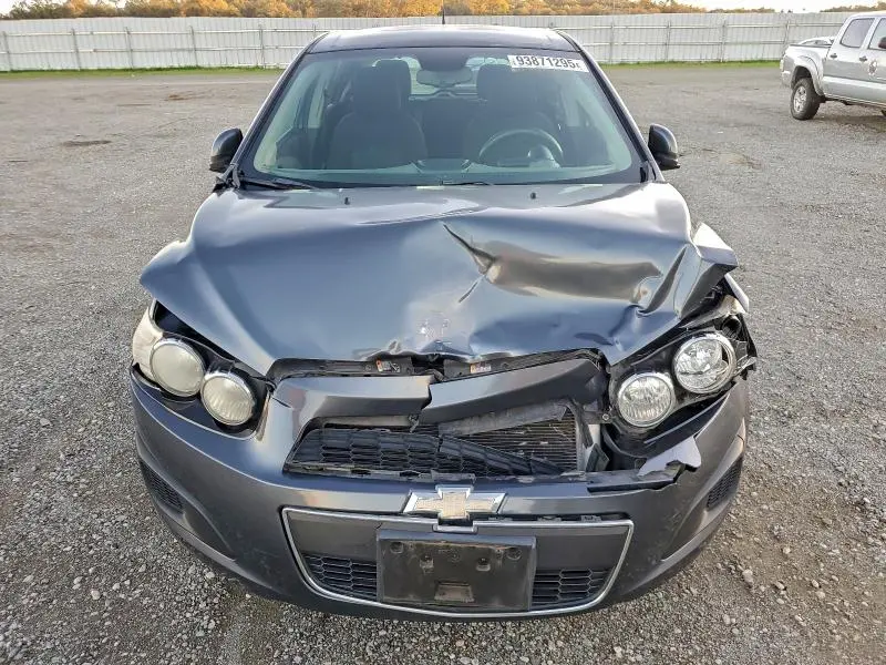 2013 CHEVROLET SONIC LT  