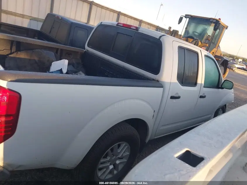 2018 NISSAN FRONTIER SV