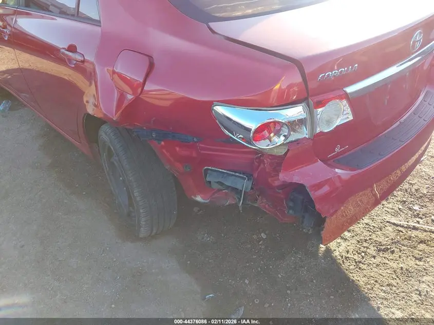 2012 TOYOTA COROLLA LE