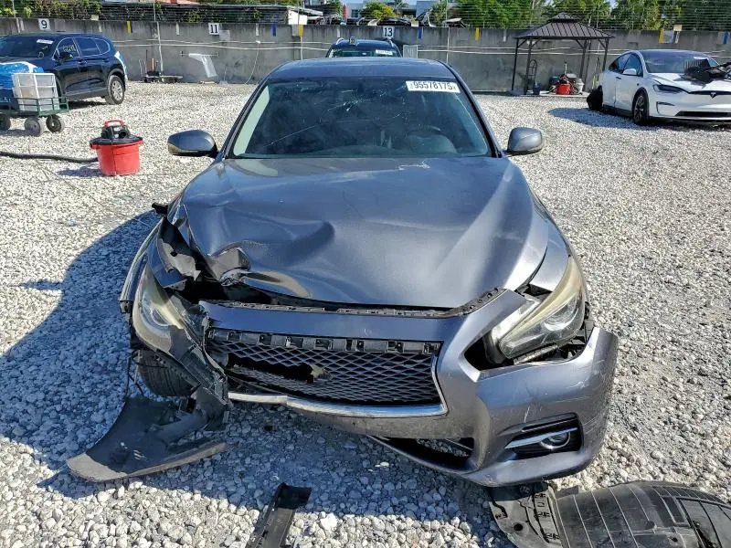 2015 INFINITI Q50 BASE  