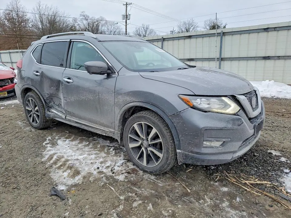 2019 NISSAN ROGUE SL  