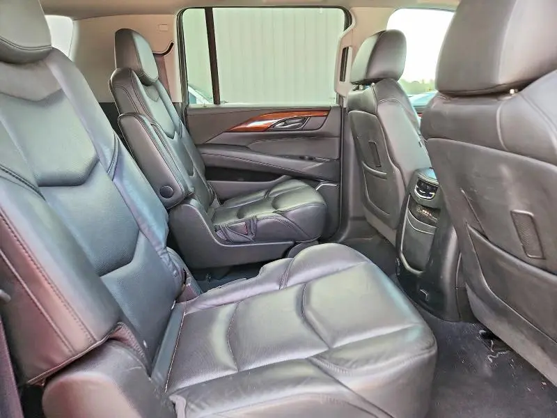 2016 CADILLAC ESCALADE ESV LUXURY  