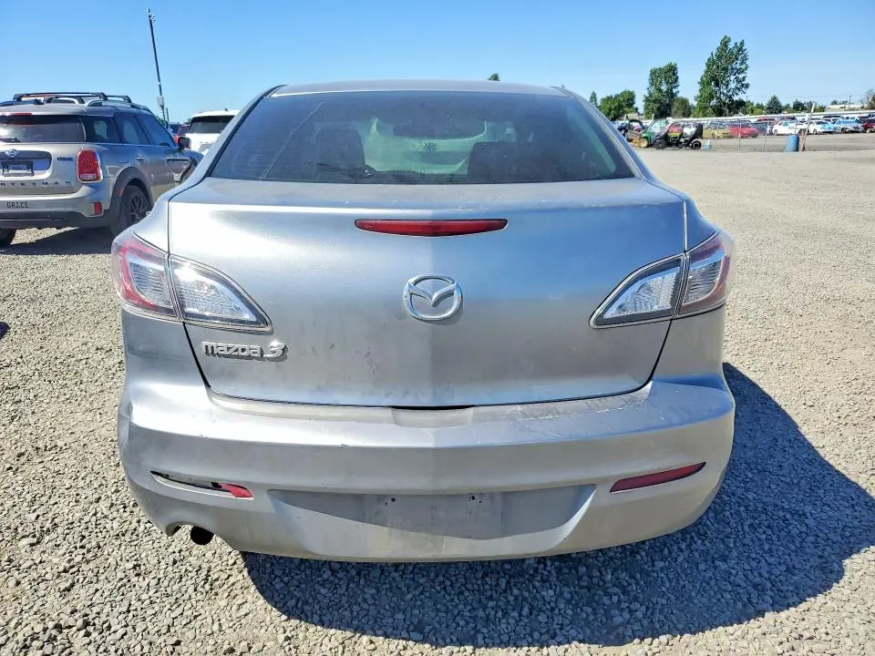 2013 MAZDA 3 I  