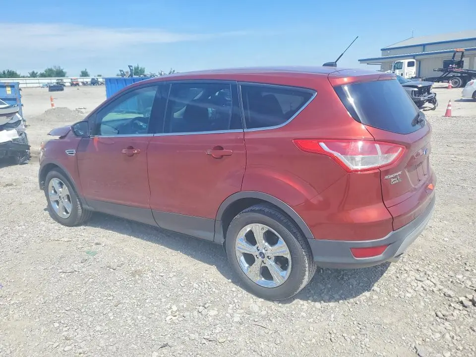 2015 FORD ESCAPE SE  