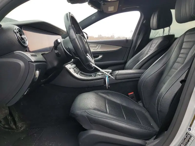 2019 MERCEDES-BENZ E 300 4MATIC  