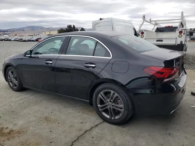 2020 MERCEDES-BENZ A 220