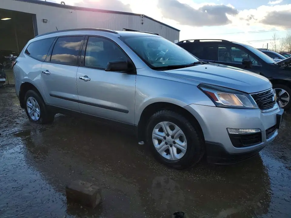 2017 CHEVROLET TRAVERSE LS  