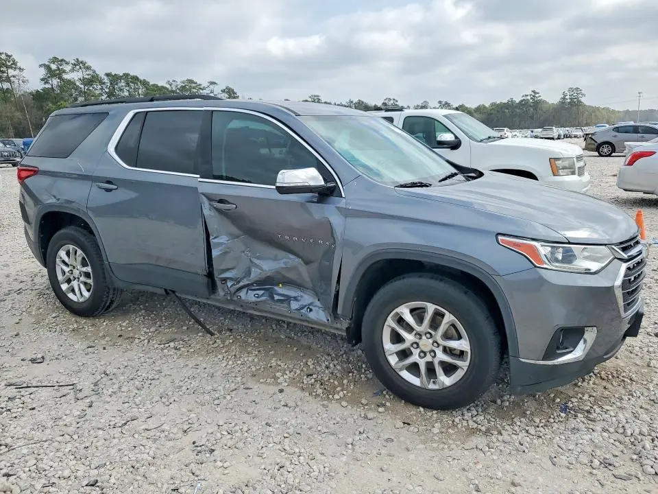 2019 CHEVROLET TRAVERSE LT  