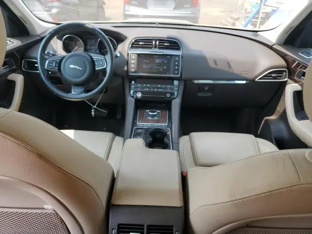 2017 JAGUAR F-PACE PRESTIGE  