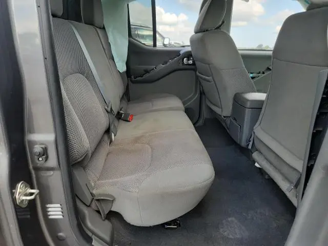 2019 NISSAN FRONTIER S  