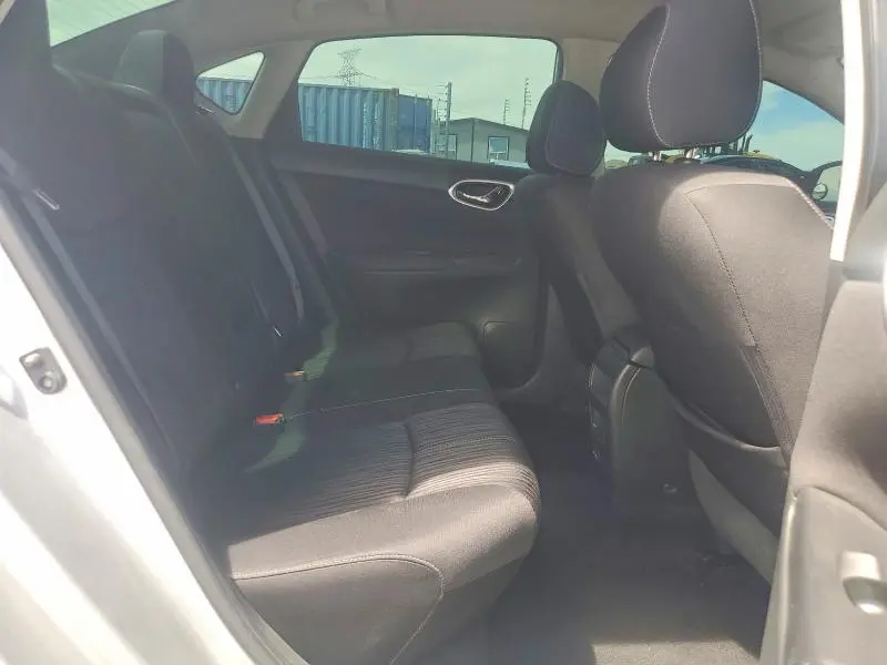 2018 NISSAN SENTRA SV  