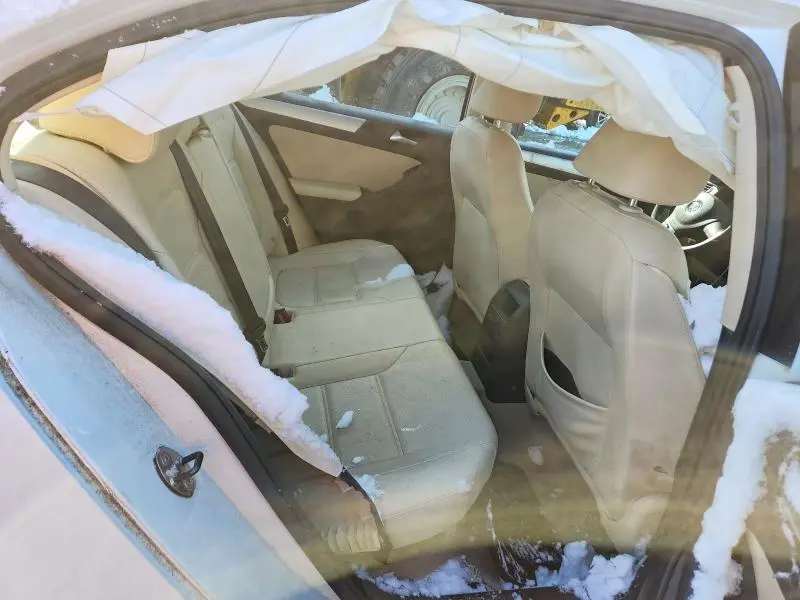 2014 VOLKSWAGEN JETTA SE  