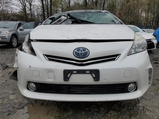 2014 TOYOTA PRIUS V   