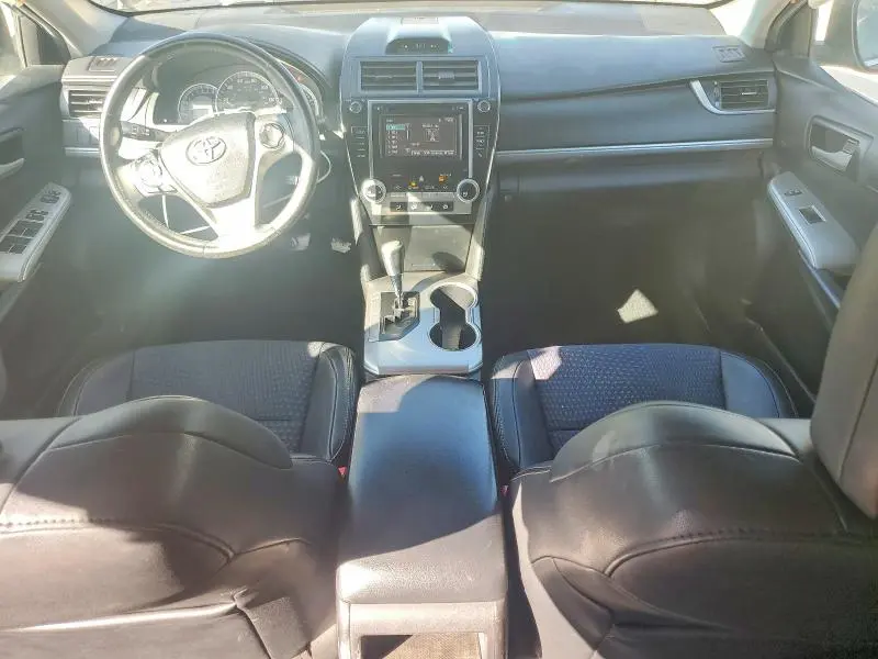 2014 TOYOTA CAMRY SE  