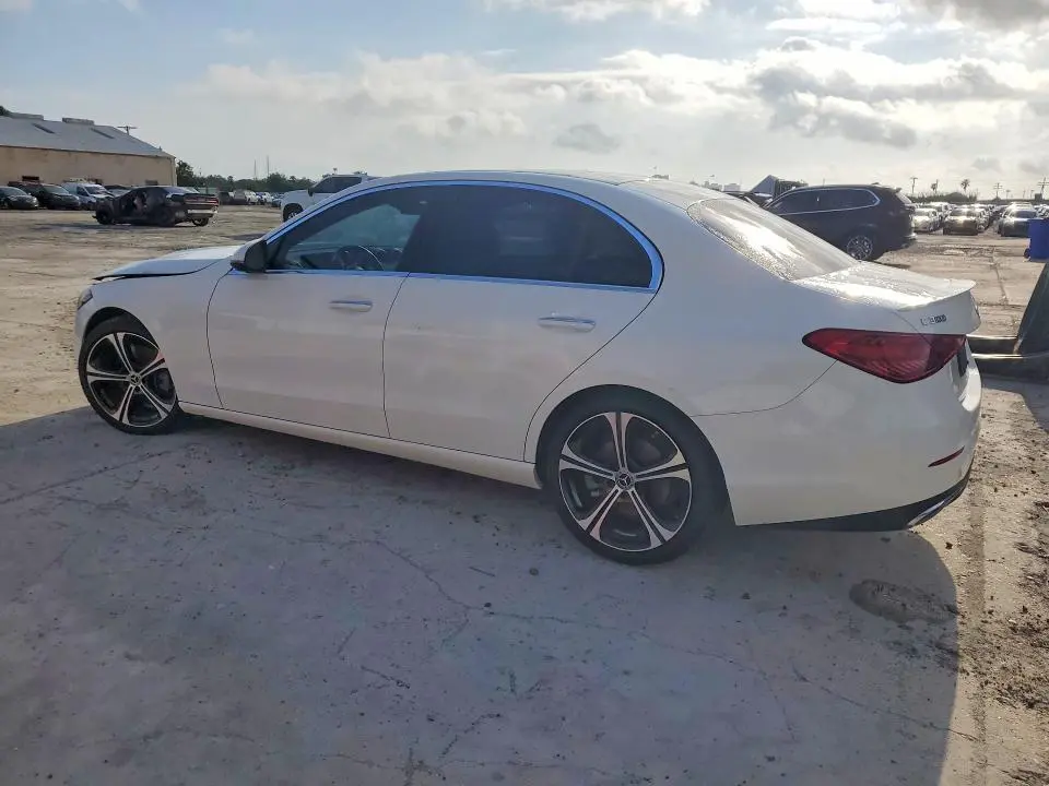 2022 MERCEDES-BENZ C 300  