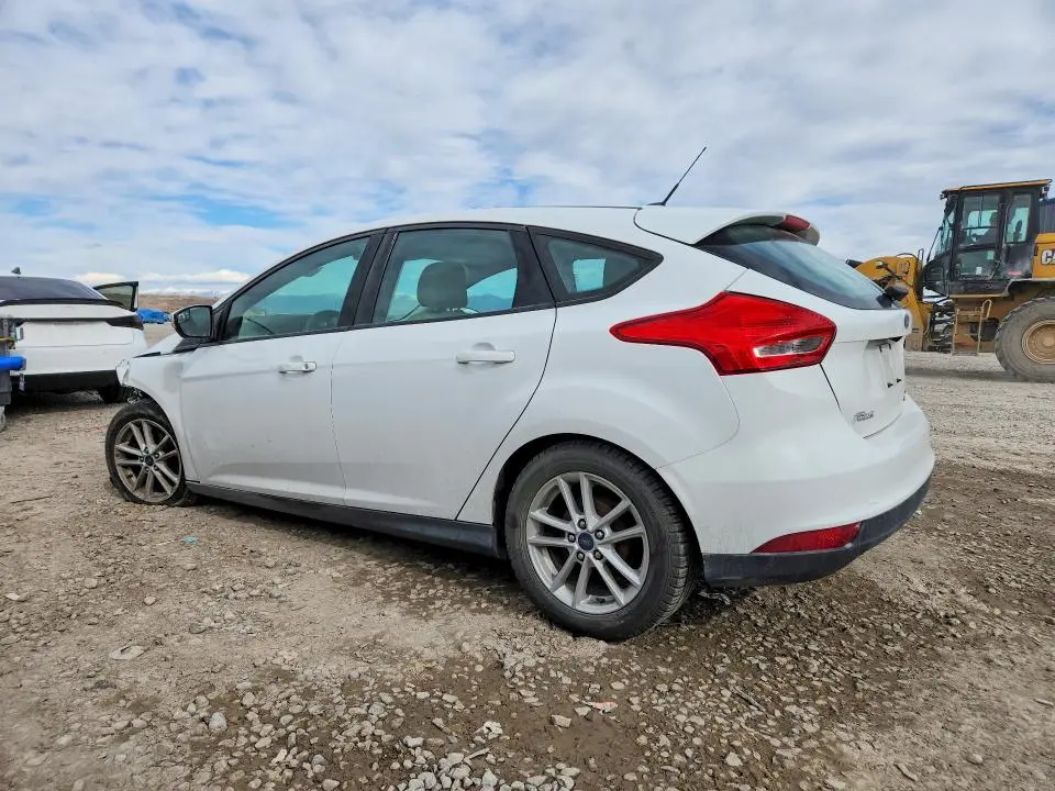 2016 FORD FOCUS SE  