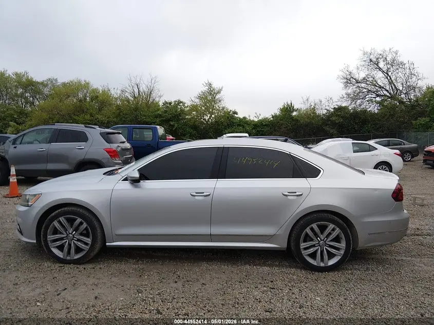 2017 VOLKSWAGEN PASSAT V6 SEL PREMIUM