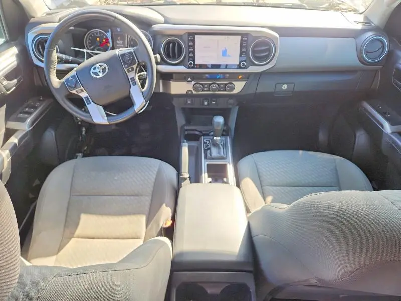 2021 TOYOTA TACOMA SR5 V6  