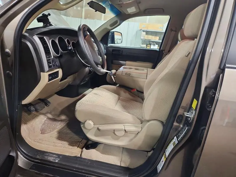 2011 TOYOTA TUNDRA DOUBLE CAB SR5  