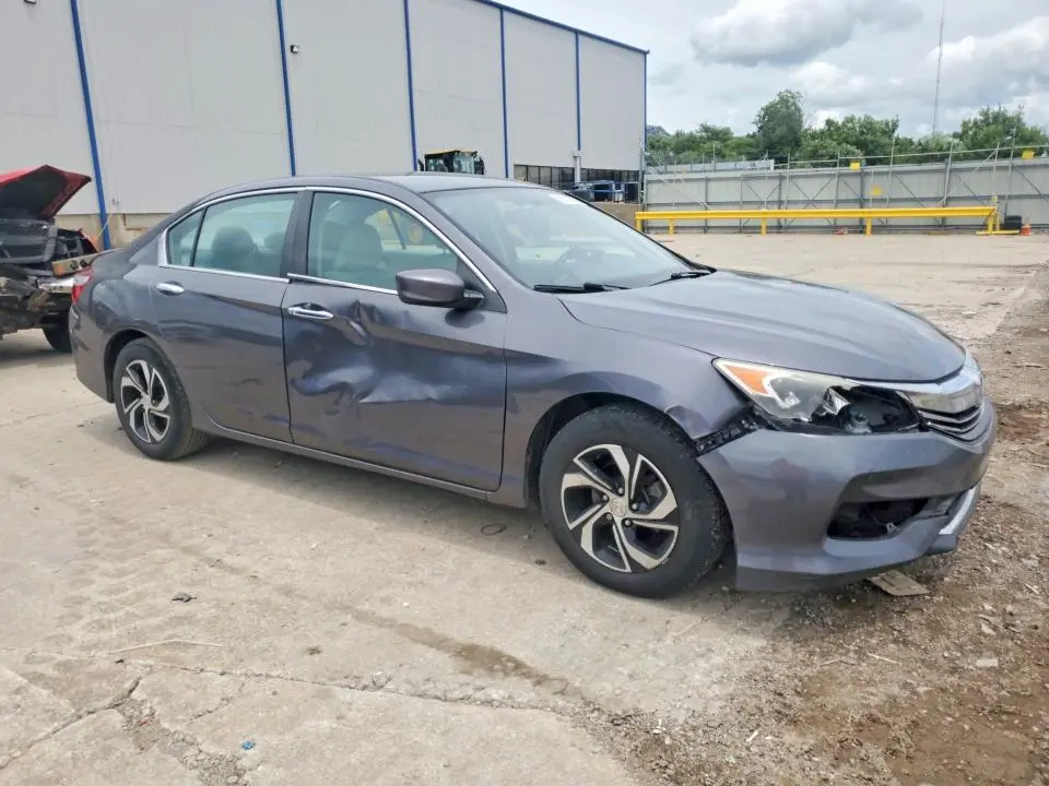 2017 HONDA ACCORD LX  