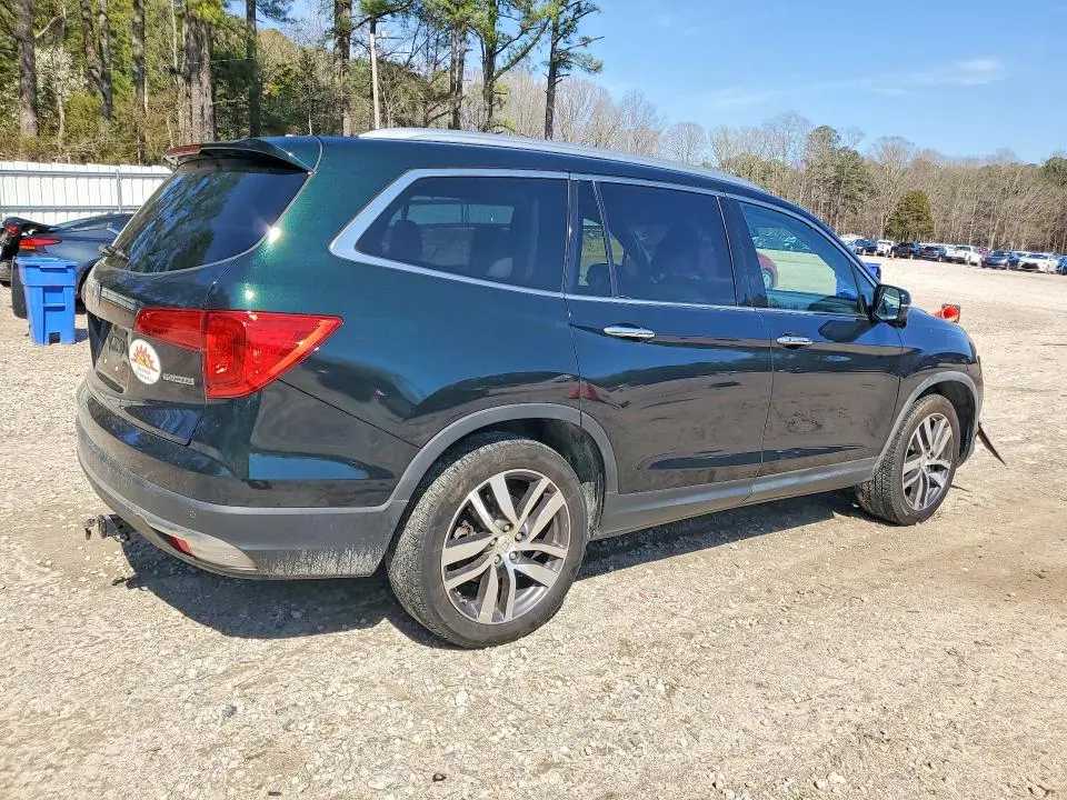 2016 HONDA PILOT TOURING  