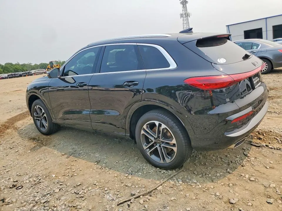 2025 AUDI Q5 PREMIUM  