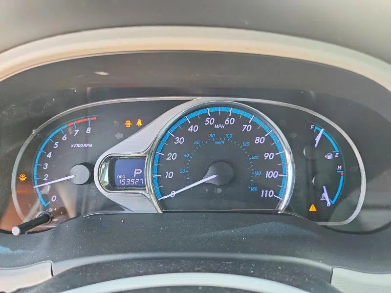 2013 TOYOTA SIENNA XLE 8-PASSENGER  