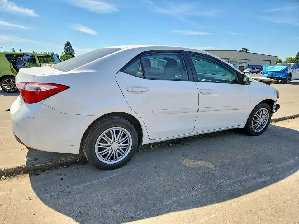 2016 TOYOTA COROLLA LE  