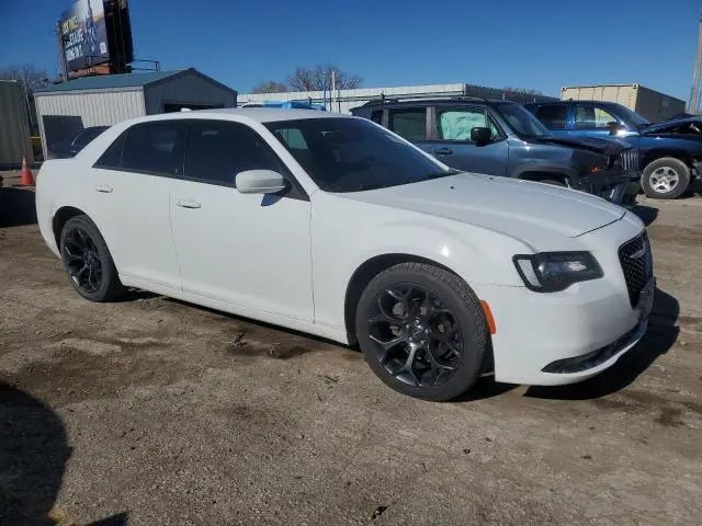 2019 CHRYSLER 300 S  
