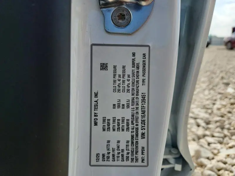 2026 TESLA MODEL 3   