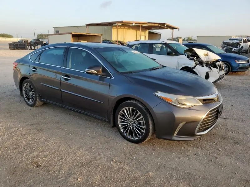 2016 TOYOTA AVALON XLE  