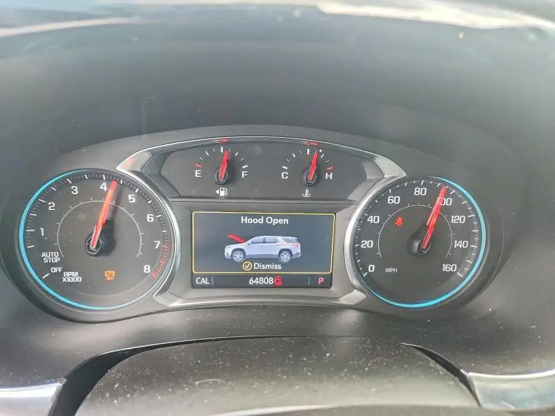 2023 CHEVROLET TRAVERSE LT  