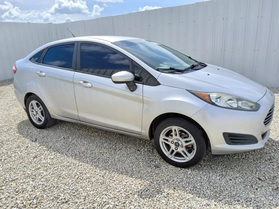 2019 FORD FIESTA SE  