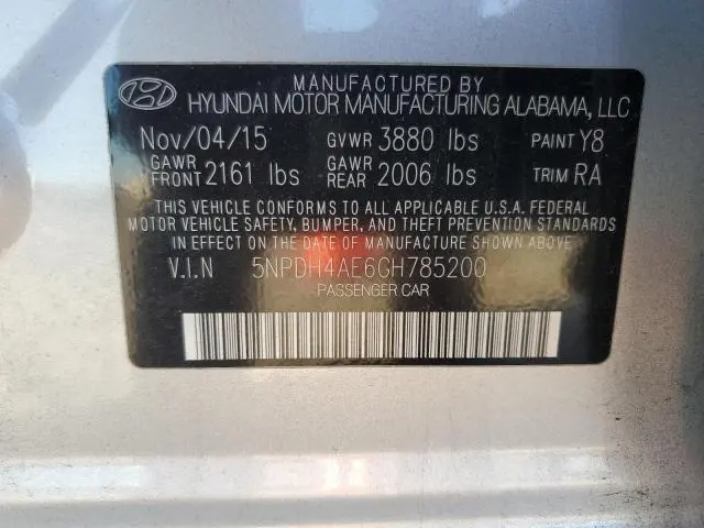 2016 HYUNDAI ELANTRA SE  