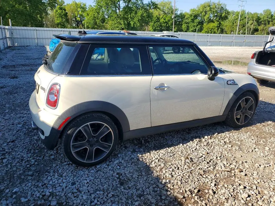 2012 MINI COOPER S  