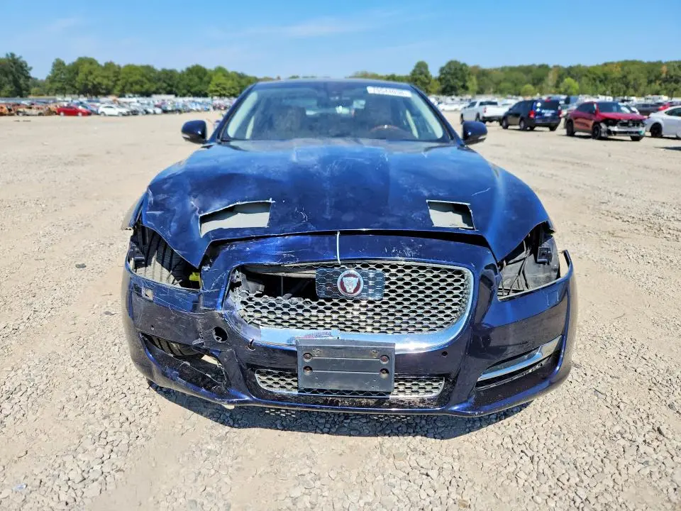 2017 JAGUAR XJL PORTFOLIO  