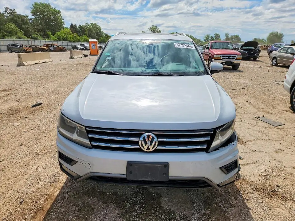 2018 VOLKSWAGEN TIGUAN SE/SEL  