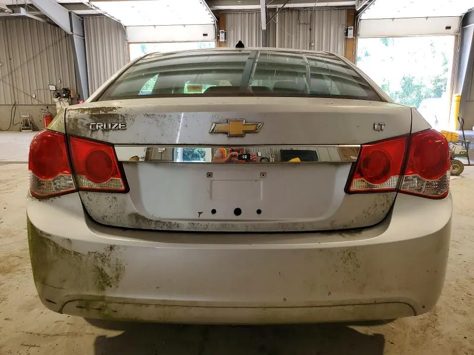 2013 CHEVROLET CRUZE LT  