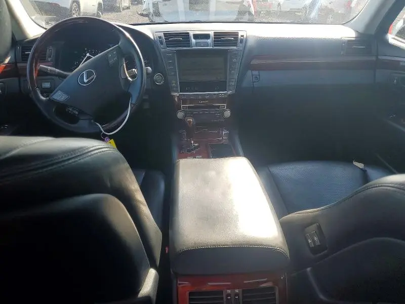 2011 LEXUS LS 460L  