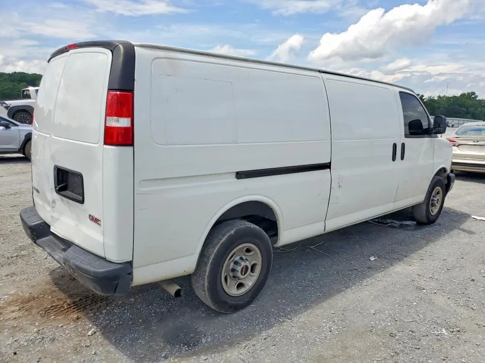 2023 GMC SAVANA G2500  