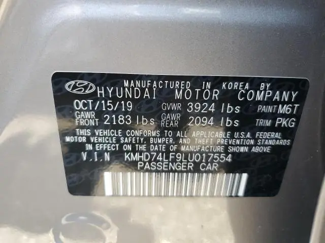 2020 HYUNDAI ELANTRA SE  