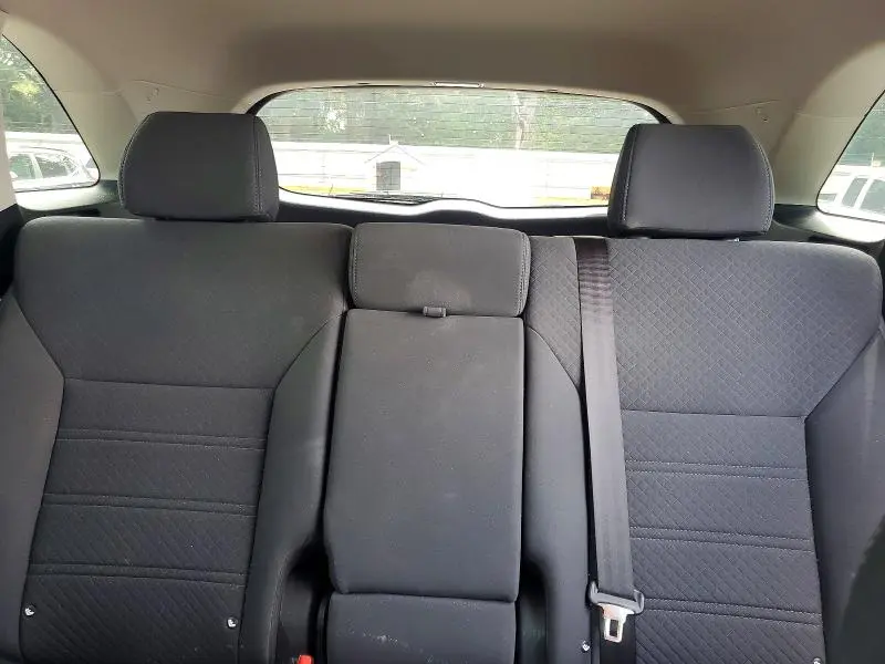 2017 KIA SORENTO L  