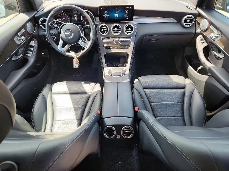 2020 MERCEDES-BENZ GLC 300 4MATIC  