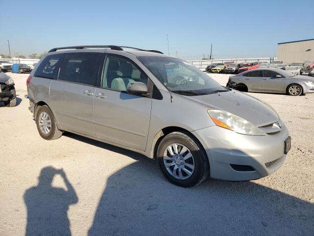 2010 TOYOTA SIENNA CE