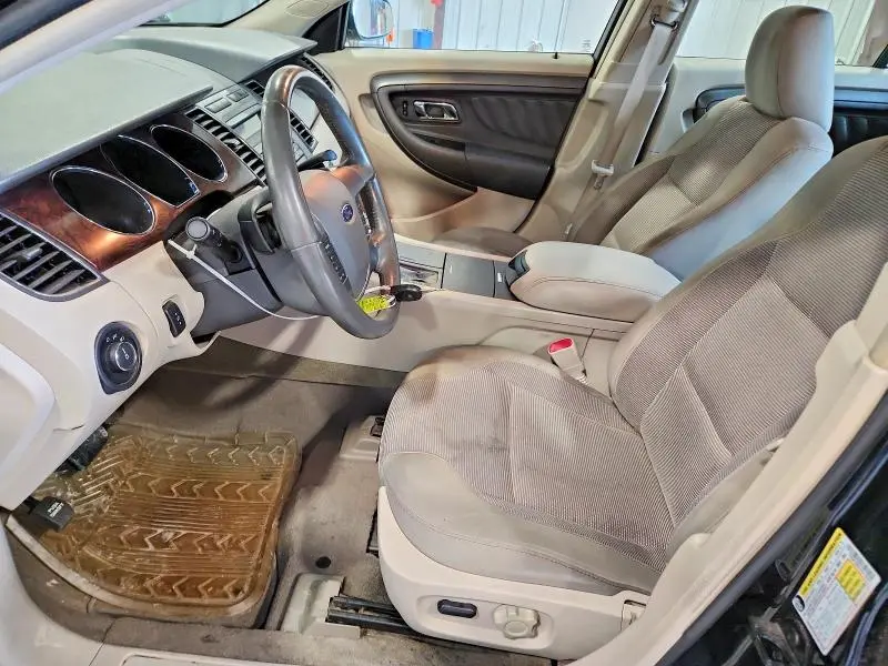2010 FORD TAURUS SEL  