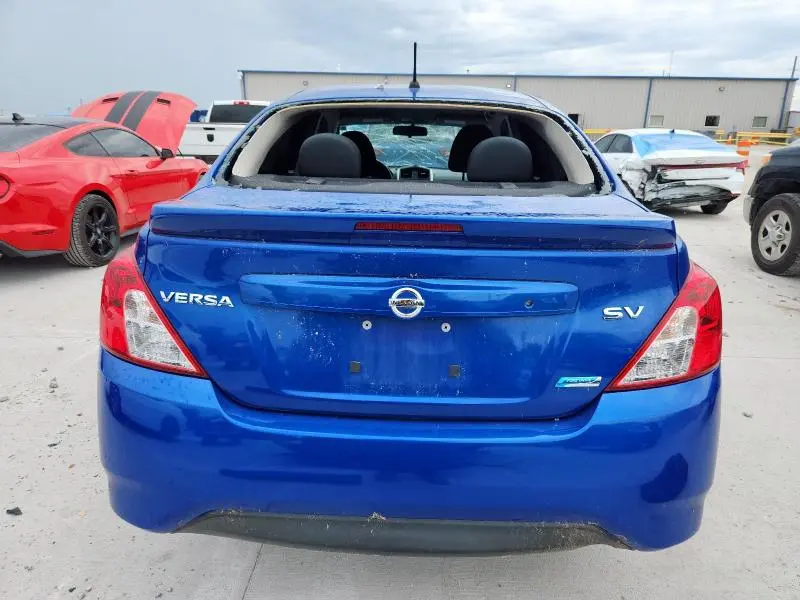 2015 NISSAN VERSA S